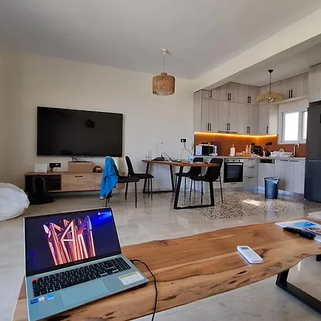 דירה Sea View Modern 2br Floor On Nea Chora