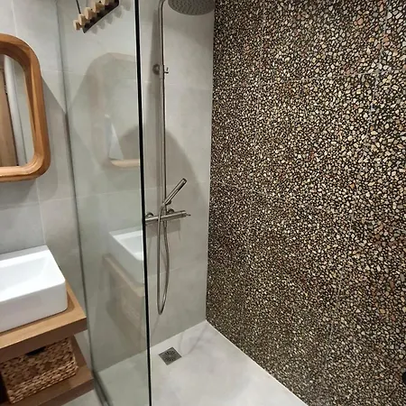 Sea View Modern 2br Floor On Nea Chora *