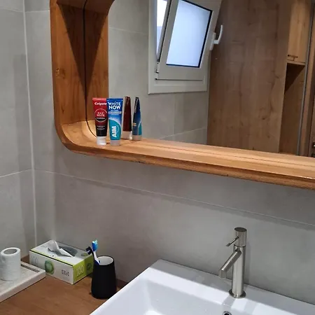 Sea View Modern 2br Floor On Nea Chora Chania (Crete)