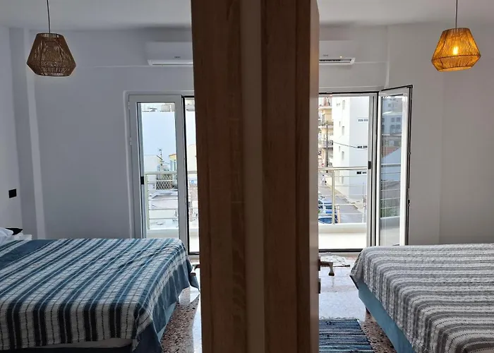 Sea View Modern 2br Floor On Nea Chora Апартаменти *